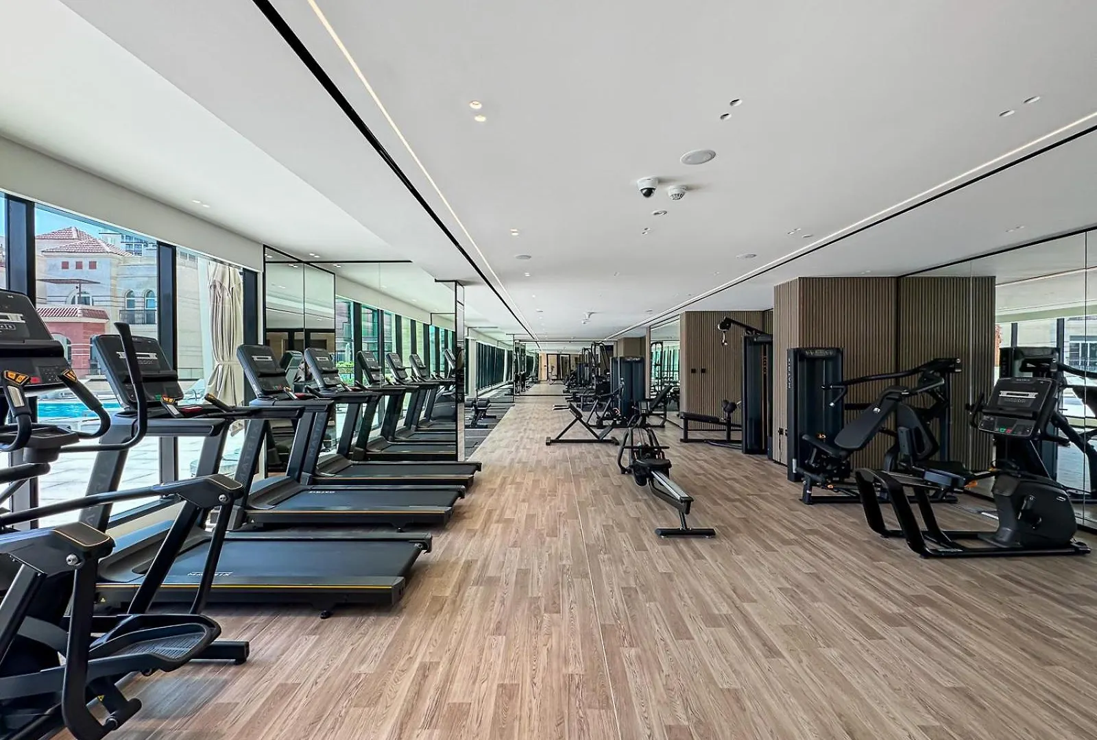 Luxury 3Br Apt With Pool And Gym Dubai 0*,  United Arab Emirates