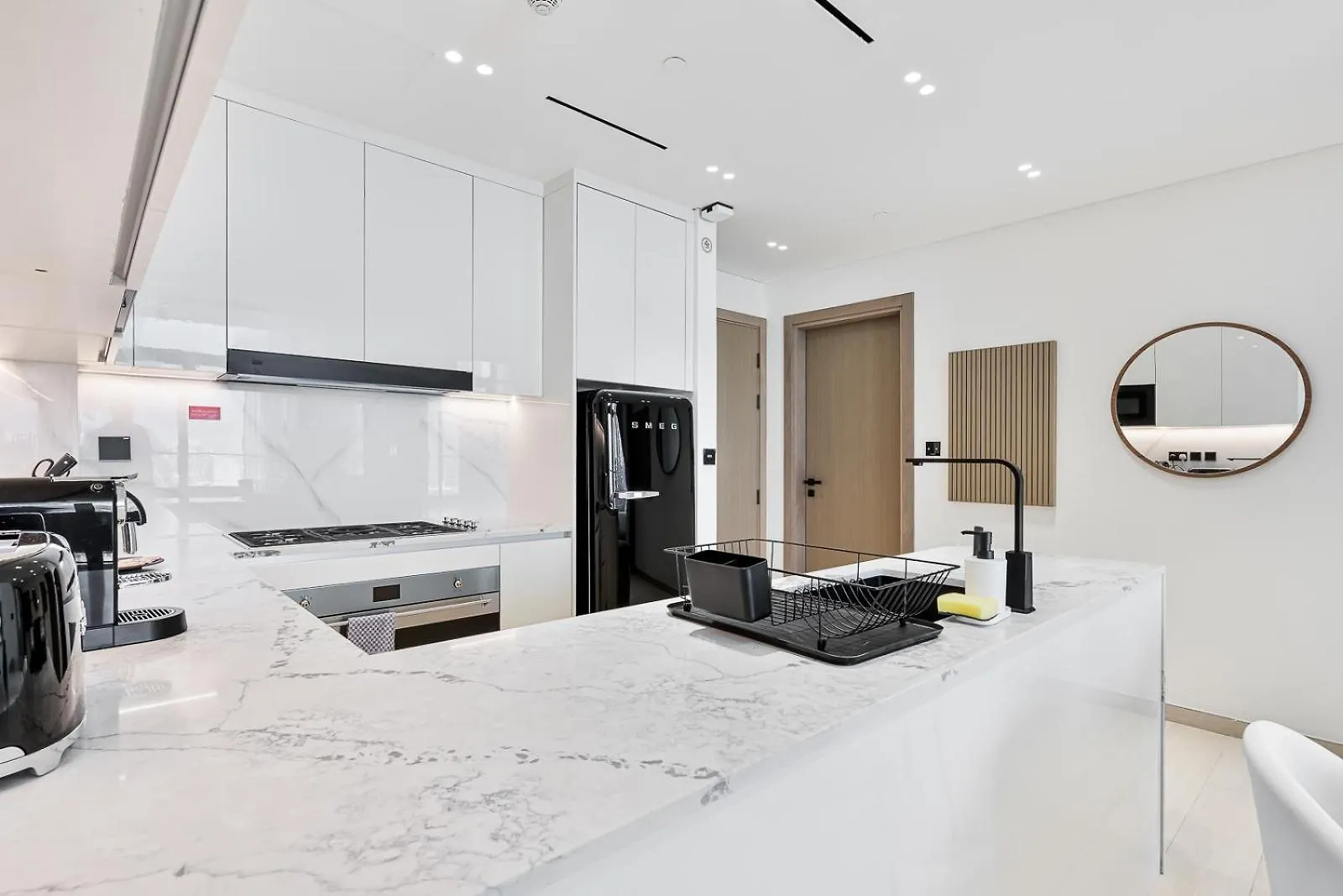 Luxury 3Br Apt With Pool And Gym Dubai 0*,