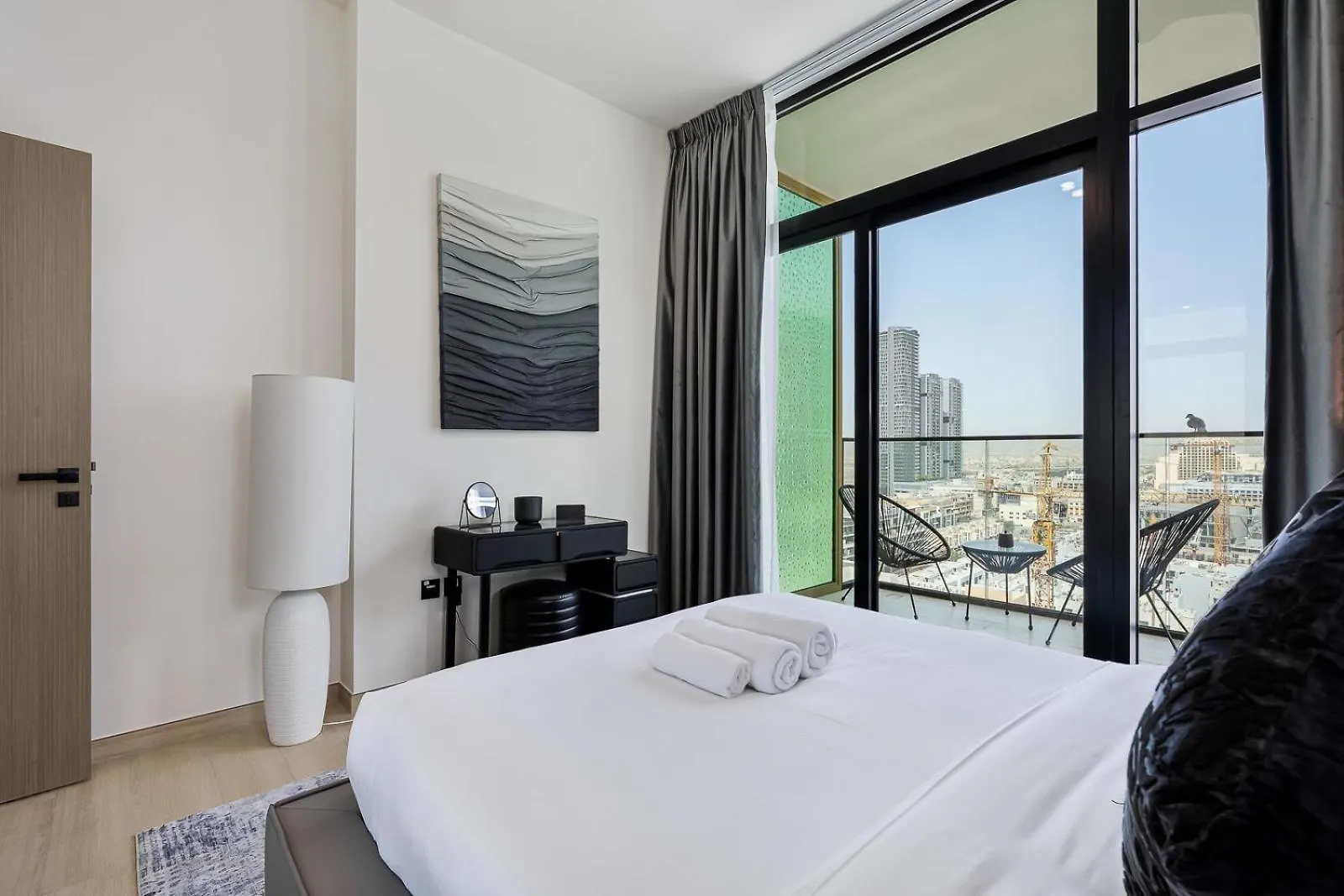 Apartment Luxury 3Br Apt With Pool And Gym Dubai