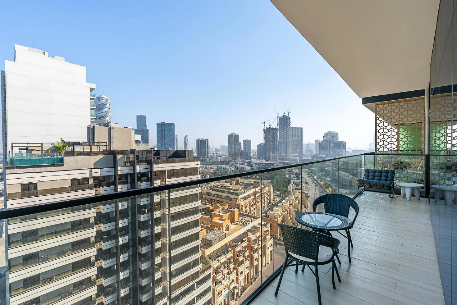 Luxury 3Br Apt With Pool And Gym Dubai Apartment